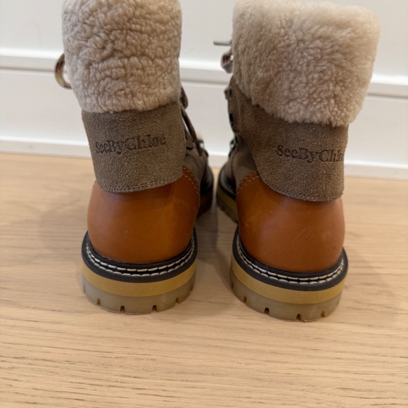 See by Chloe - Taupe Shearling & Leather "Eileen Ankle Boots", Size FR40/US9 - Picture 6 of 10